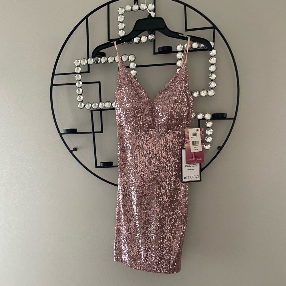NWT! Semi-formal cocktail dress pink sequins bought from Macy’s size XS